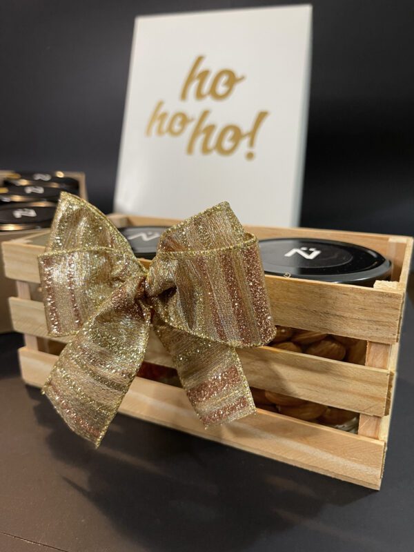 Caja de regalo navideño con dos productos de Noez